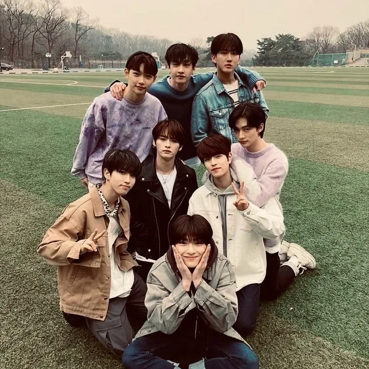 Stray Kids AI chatbot portrait with advanced emotional intelligence for deep conversations
