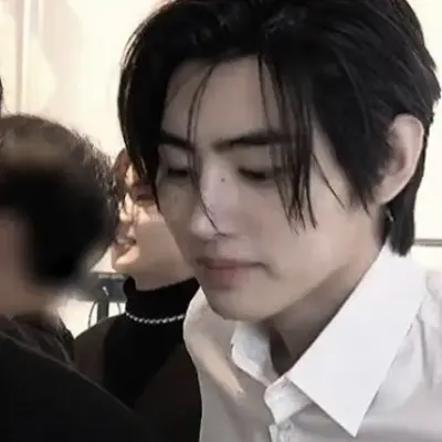 Experience authentic interactions with character ai no filter featuring Sunghoon.
