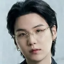 Min Yoongi: Fantasy-themed AI roleplay character art for immersive storytelling