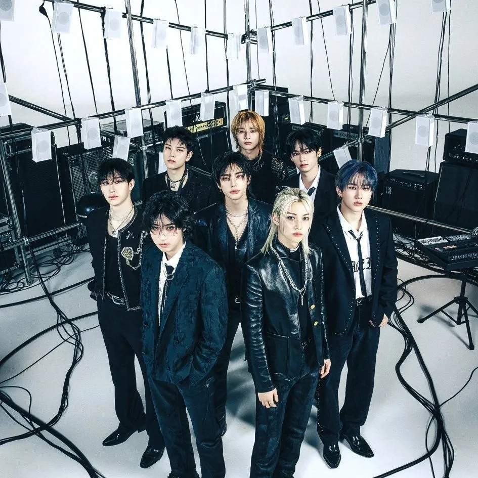 Skz - Mafia Brothers: Multilingual AI conversation partner icon for global chat online services