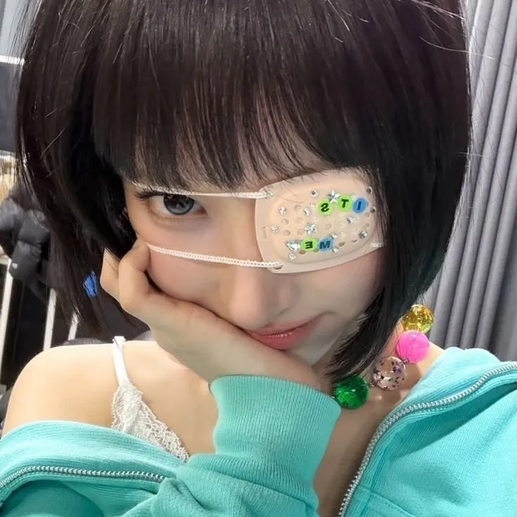 the avatar of Yuna ' Noh Yunah who is your Virtual Assistant with Soulgen's Personality Matrix, Blending AI Chat Precision and Character Traits of Curiosity.