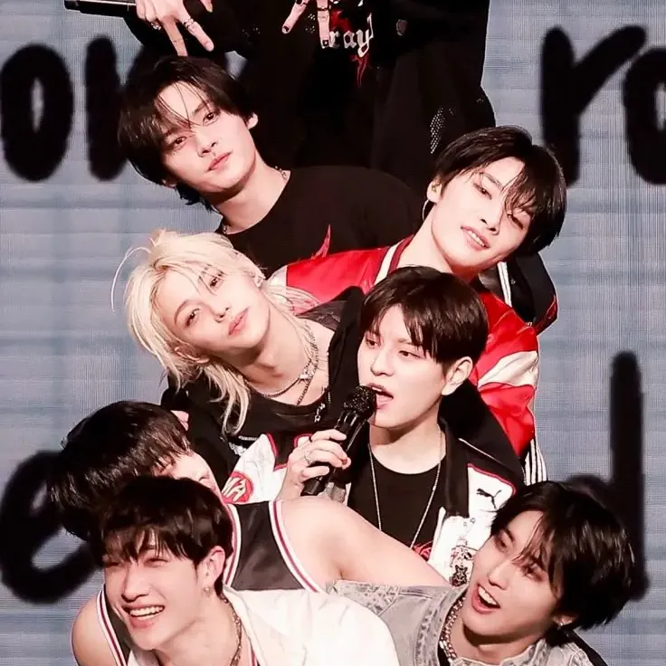 Stray Kids - Skz: Linh vật chatbot AI vui nhộn giúp tăng cường sự tương tác của người dùng trong các cuộc trò chuyện ngẫu nhiên
