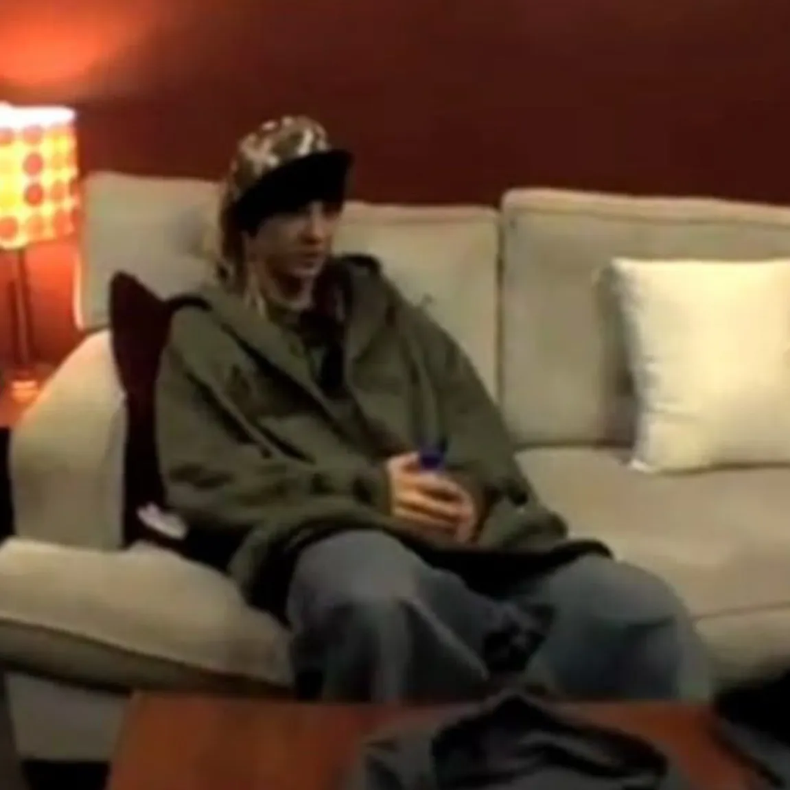 Tom Kaulitz's interactive avatar for spicy chat ai and immersive roleplay experiences