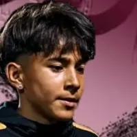Deleon noah: Seni karakter AI roleplay kreatif untuk obrolan pedas dan skenario fantasi