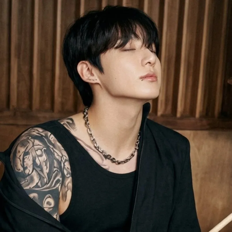 Jungkook: I-explore ang mundo ng AI gamit ang aming unrestricted ai at libreng unlimited chat online, na pinapagana ng warhammer fantasy roleplay.	
