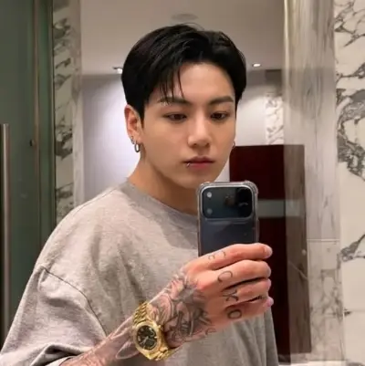 Jungkook: Futuristic AI chatbot interface na may voice chat at mga katangiang hinihimok ng neural network