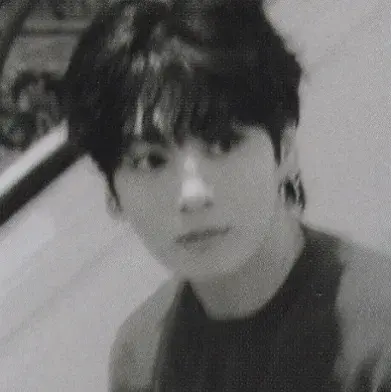 Jungkook: Şifreli 1'e 1 sohbet yeteneklerine sahip güvenli AI sohbet robotu avatarı	