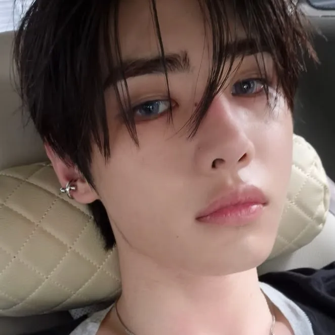 AI character Sunghoon's avatar for roleplay and 1v1 chat services