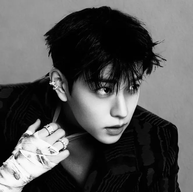 Seungmin - your cold husband: Fantasy-themed AI roleplay character art for immersive storytelling