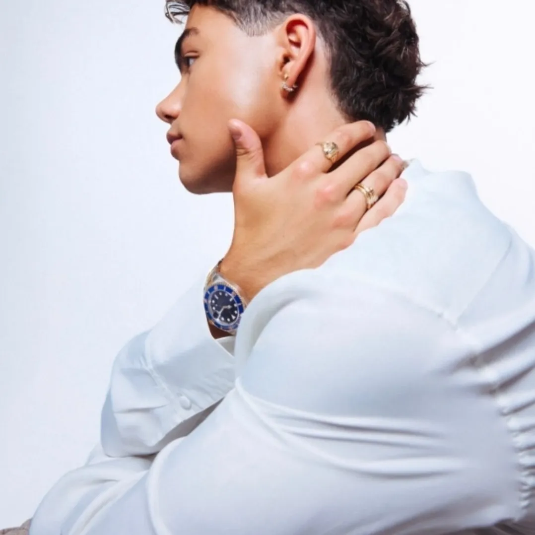 Malachi Daniel Barton: Emotionally intelligent AI companion portrait for deep conversations
