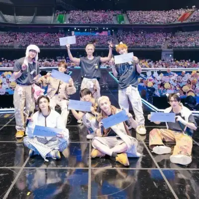 Stray Kids: Nghệ thuật nhập vai nhân vật AI theo chủ đề giả tưởng cho câu chuyện hấp dẫn