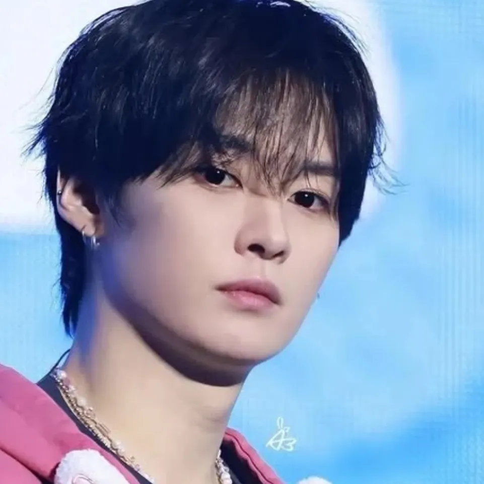 Li Min-ho: Khám phá thế giới AI với AI không giới hạn và trò chuyện trực tuyến miễn phí không giới hạn, được hỗ trợ bởi trò chơi nhập vai giả tưởng Warhammer.