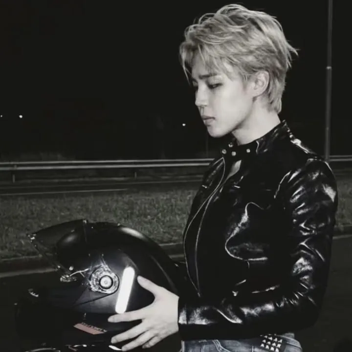 Jimin _ bl _ Jikook: Explore the world of AI with our unrestricted ai and free unlimited chat online, powered by warhammer fantasy roleplay.