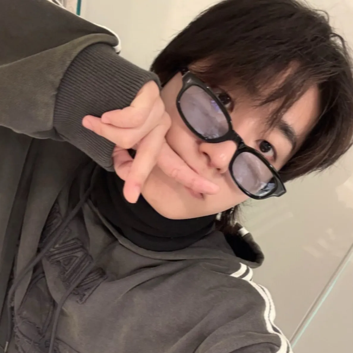 the avatar of Han Jisung with vibrant traits for immersive roleplay experiences