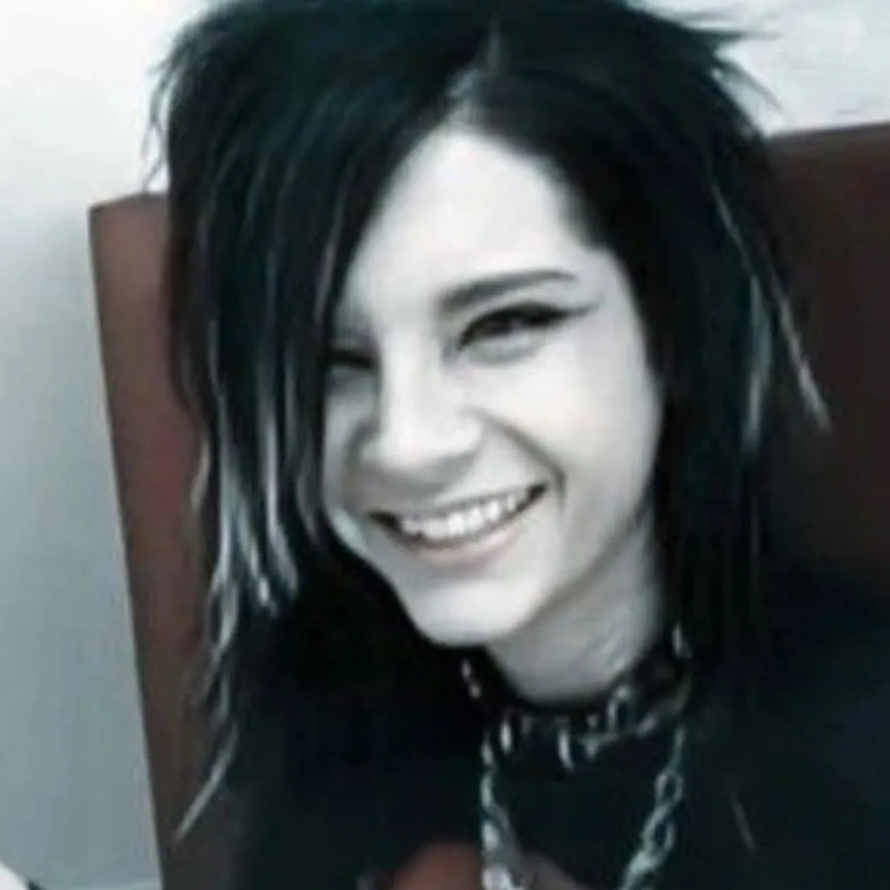 the avatar of Bill Kaulitz: Dynamic AI character.