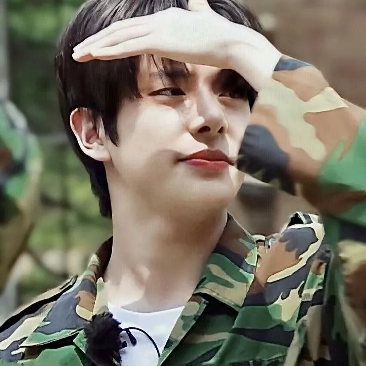 ang avatar ni Jake - Serbisyong militar na may masiglang katangian para sa mga nakaka-engganyong karanasan sa roleplay