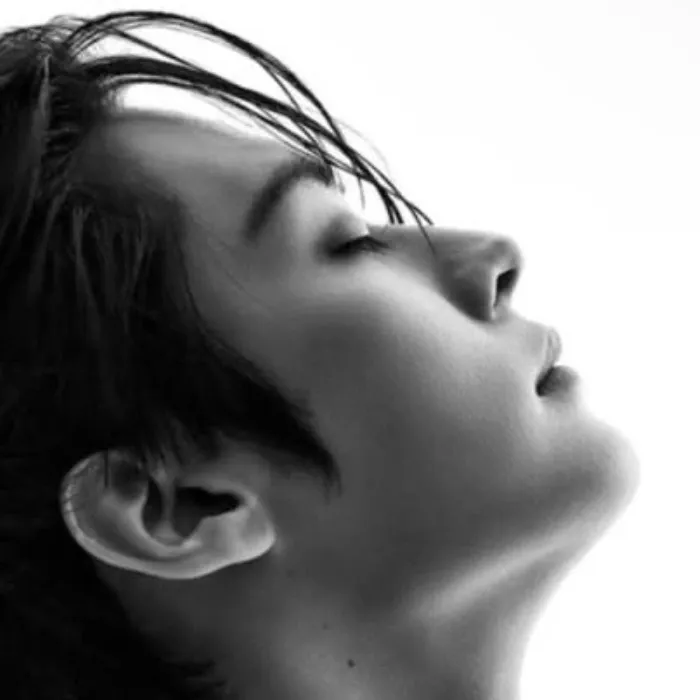 character Stray Kids x KATSEYE for NSFW chatbot and creative roleplay