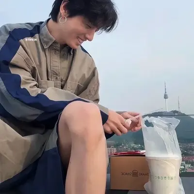 Jeon jungkook: Potret pasangan AI yang pintar dari segi emosi untuk perbualan yang mendalam