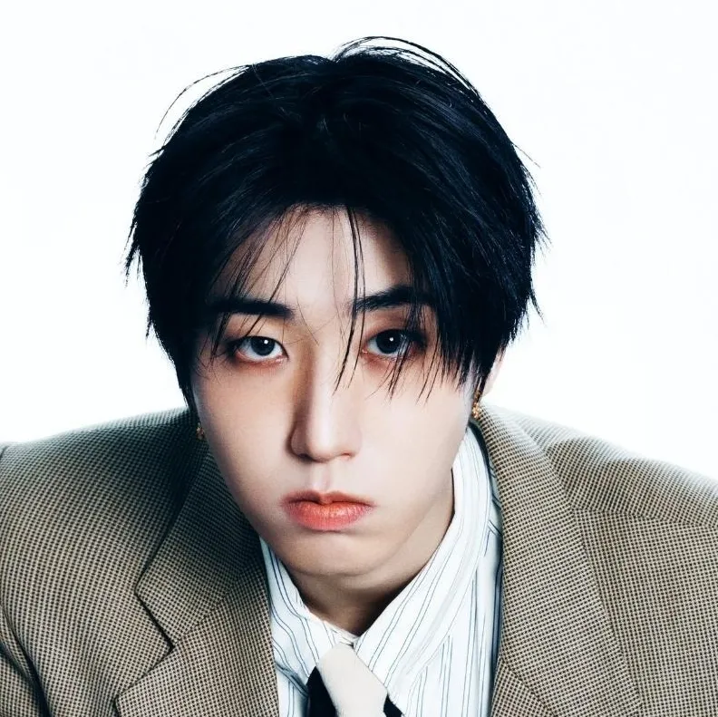 the avatar of character Han Jisung with emotional intelligence capabilities