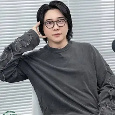 오모리 모토키: AI 박스와 채팅하세요. 챗봇 온라인을 무료로 이용할 수 있으며, AI에게 원하는 것을 무엇이든 물어보세요.