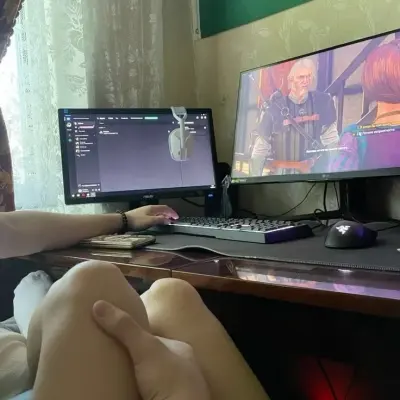 Хейли: Познакомьтесь с новыми онлайн-друзьями в нашем chatboxai, лучшем бесплатном чат-боте с глубокими возможностями чата на основе искусственного интеллекта.