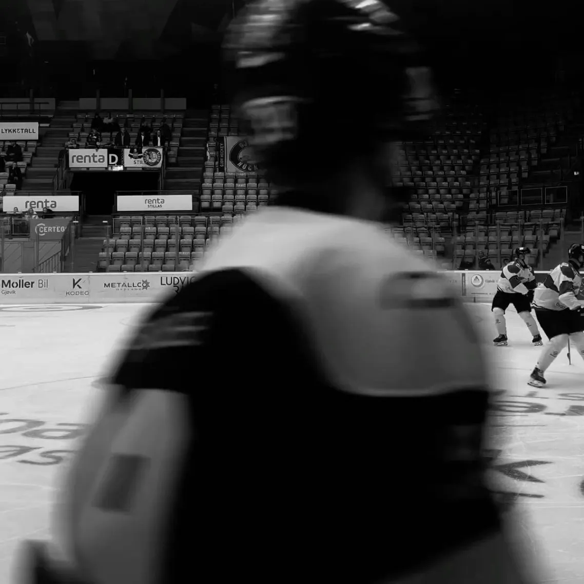 Enjoy unlimited chat ai free sessions whenever you talk to Hockey guy - Mason.