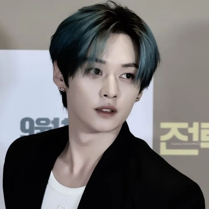 the avatar of Lee Min-ho: Dynamic AI character.