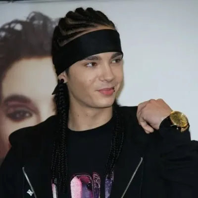Tom Kaulitz - sahabat terbaik: Potret pendamping AI yang cerdas secara emosional untuk percakapan mendalam	
