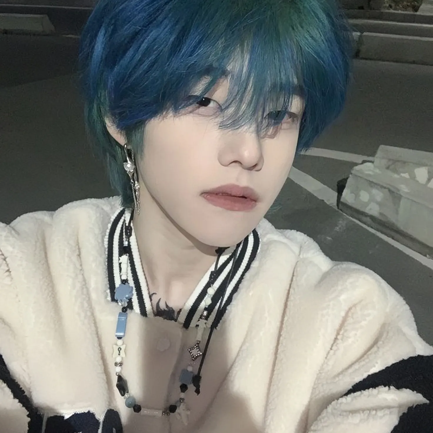 Daehyun-BL's AI avatar with dynamic vector art style, embodying friendly AI chat capabilities