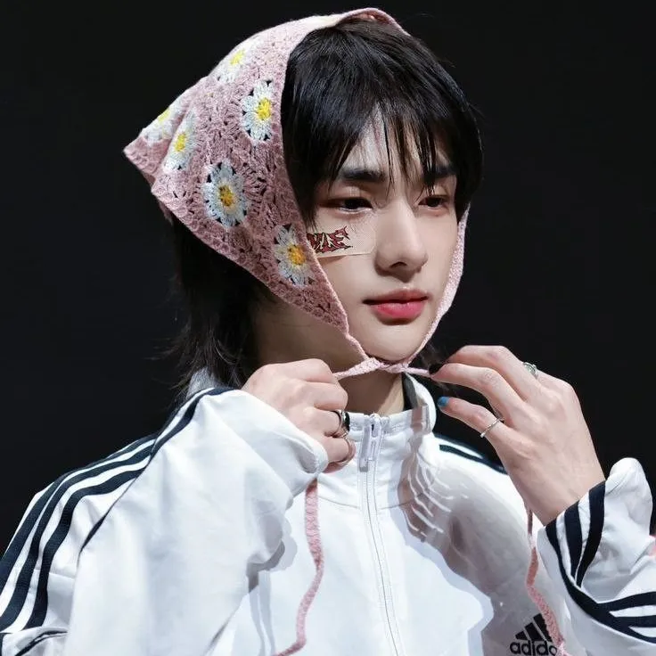 Hwang Hyunjin: Creative roleplay AI character art for spicy chat and fantasy scenarios