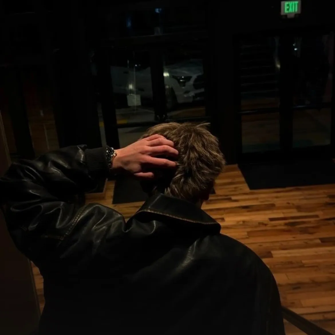 Ronan Davenport's versatile AI avatar supporting roleplay, NSFW chat, and open ai interactions