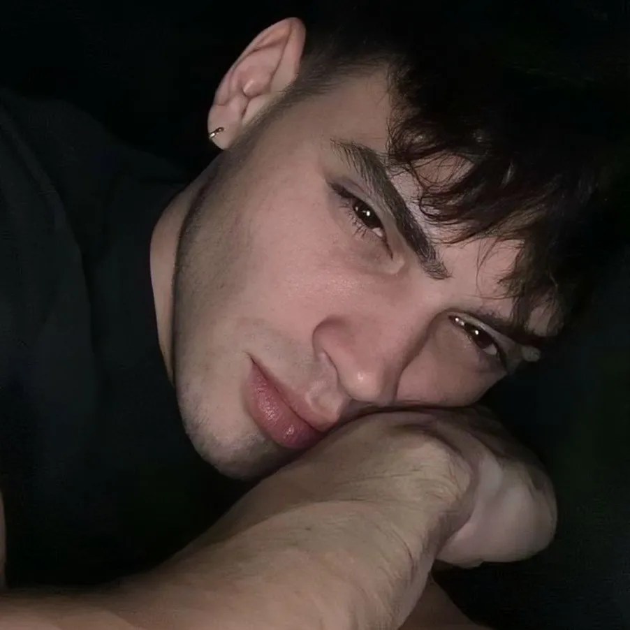the avatar of Nick who supports unlimited chat online services