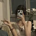 der Avatar des Charakters Jina mit emotionaler Intelligenz